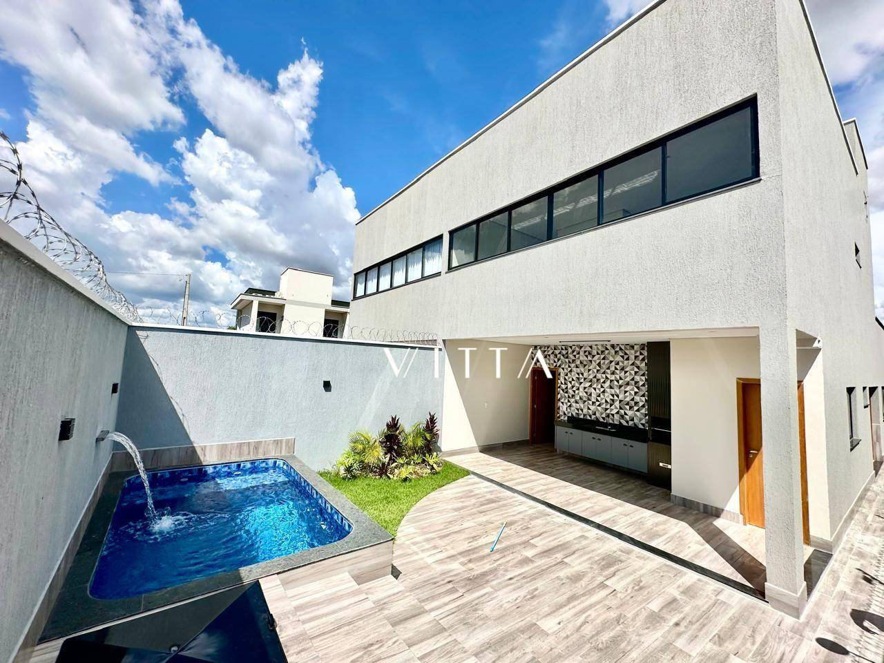 Casa, 3 quartos, 220 m² - Foto 1