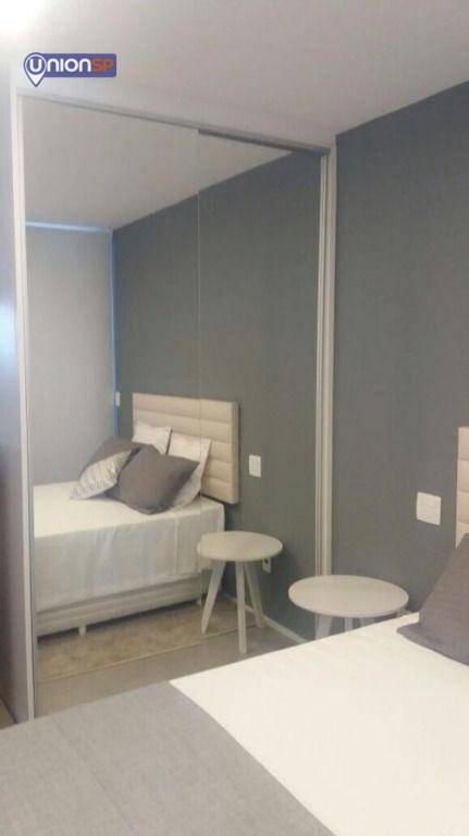 Apartamento à venda com 1 quarto, 29m² - Foto 7