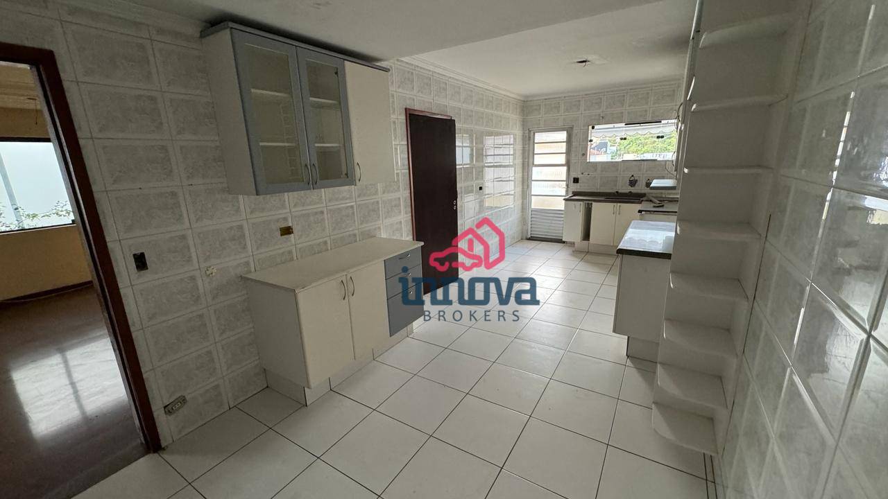 Sobrado para alugar com 4 quartos, 230m² - Foto 44