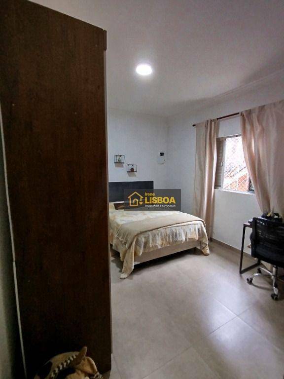 Casa à venda com 2 quartos, 128m² - Foto 2