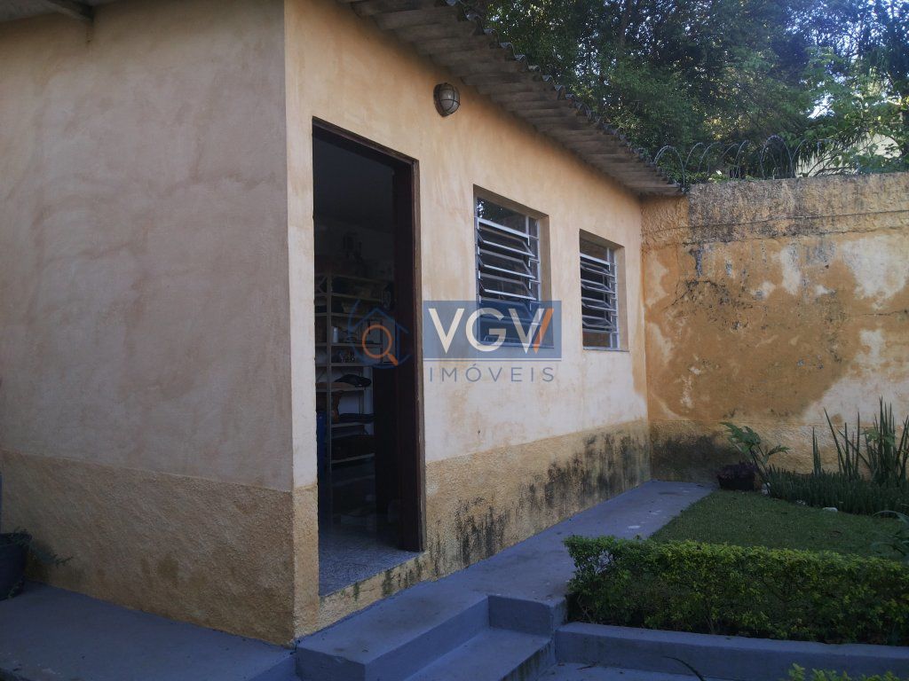 Casa à venda com 2 quartos, 168m² - Foto 5