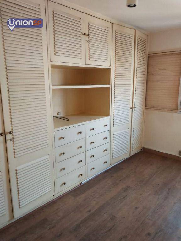 Apartamento à venda com 3 quartos, 113m² - Foto 6