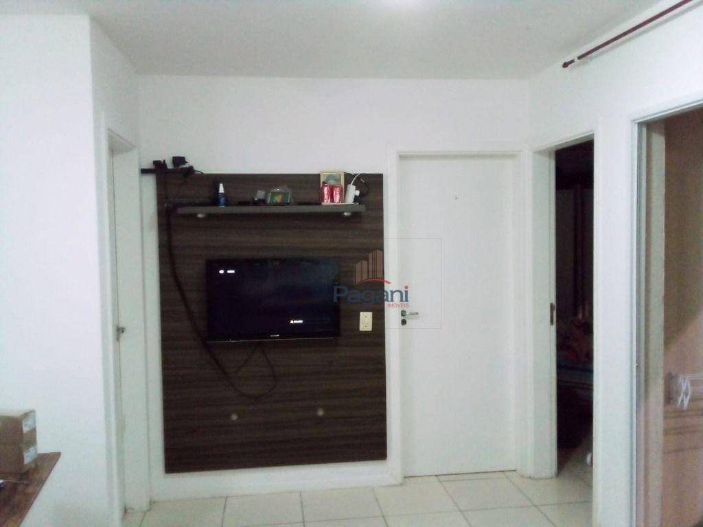 Apartamento à venda com 2 quartos, 50m² - Foto 19