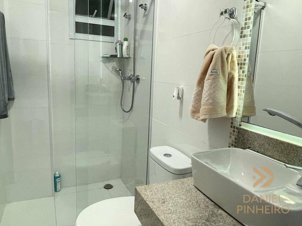 Apartamento à venda com 3 quartos, 119m² - Foto 40