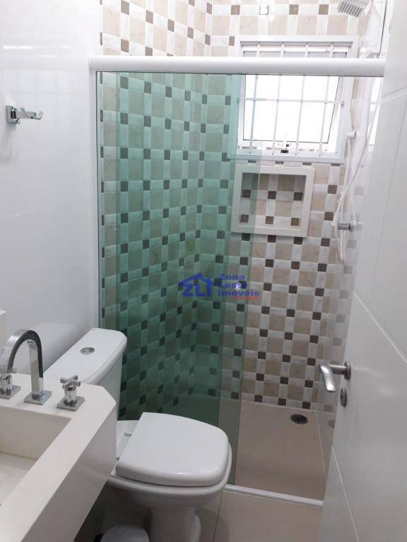 Sobrado à venda com 3 quartos, 220m² - Foto 32