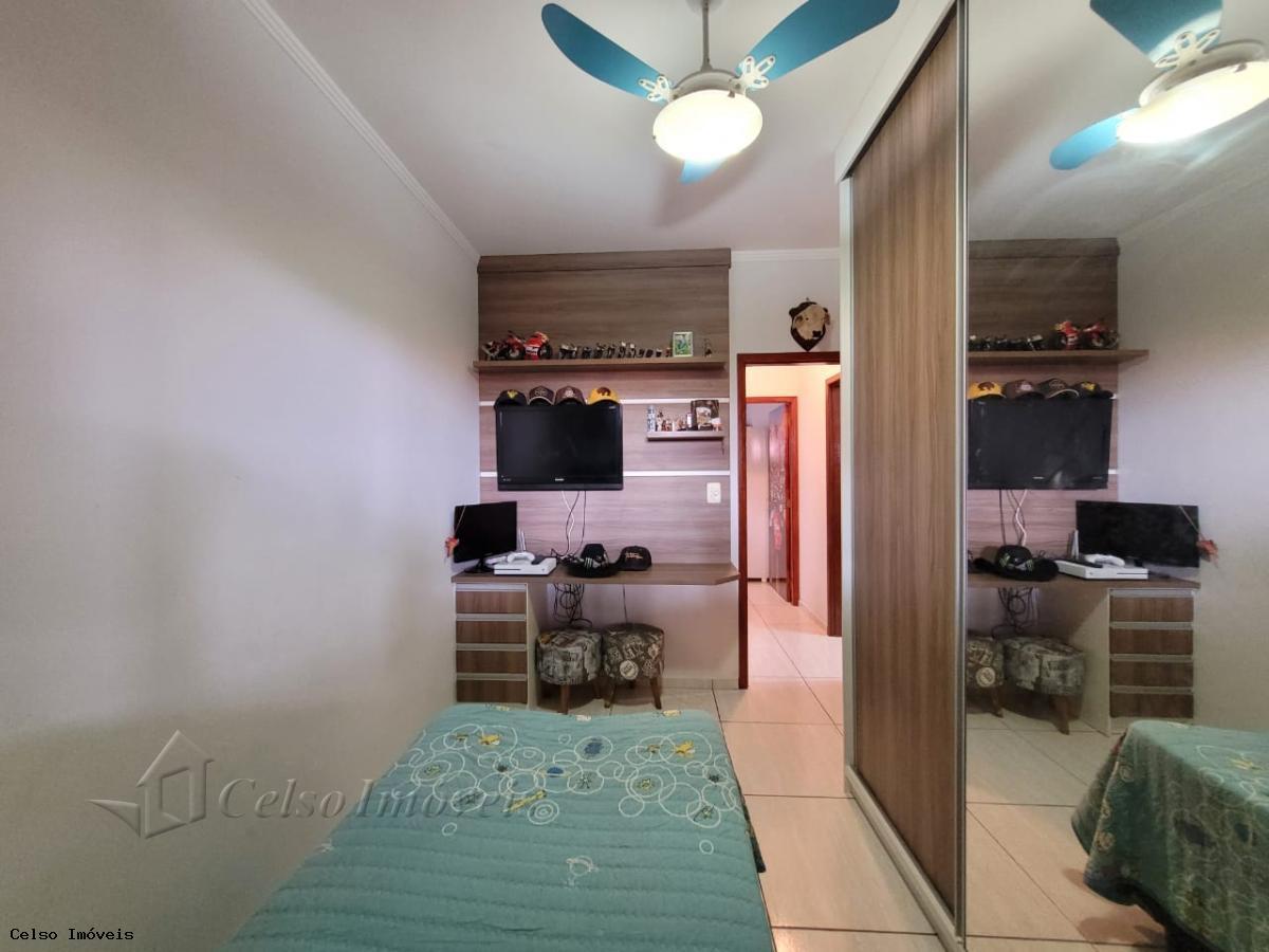 Casa à venda com 3 quartos, 140m² - Foto 6