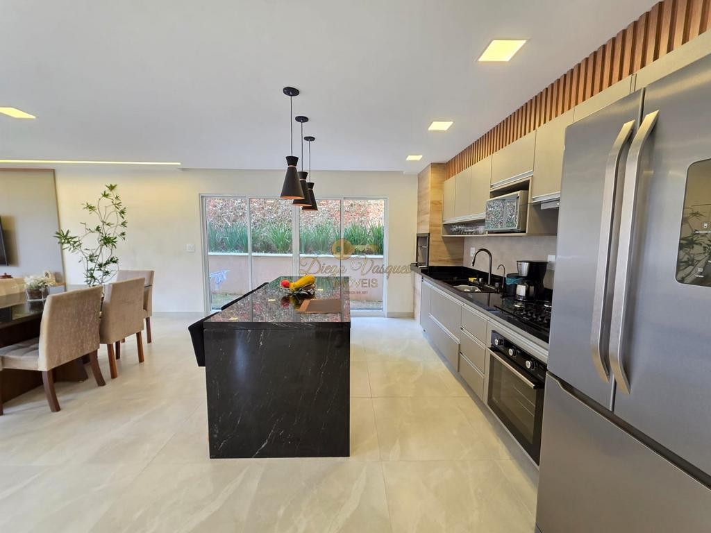 Casa de Condomínio à venda com 3 quartos, 600m² - Foto 8