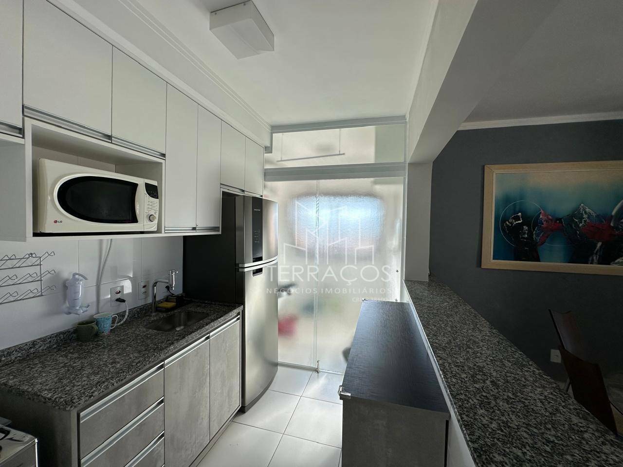 Apartamento para alugar com 3 quartos, 87m² - Foto 3