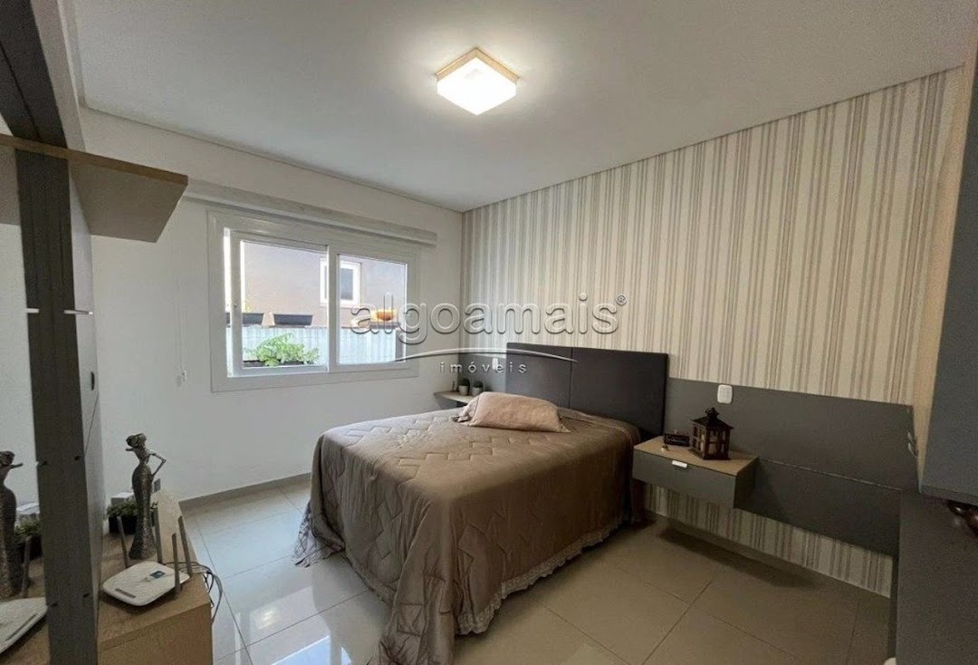 Casa de Condomínio à venda com 4 quartos, 350m² - Foto 14