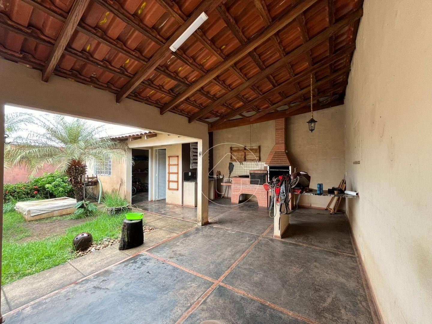 Casa à venda e aluguel com 3 quartos, 245m² - Foto 18