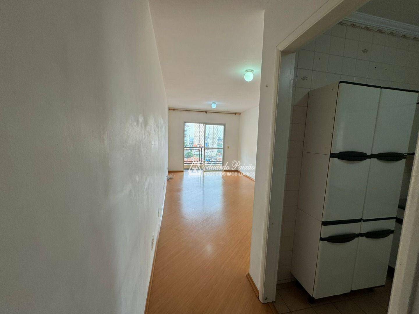 Apartamento à venda e aluguel com 2 quartos, 62m² - Foto 4