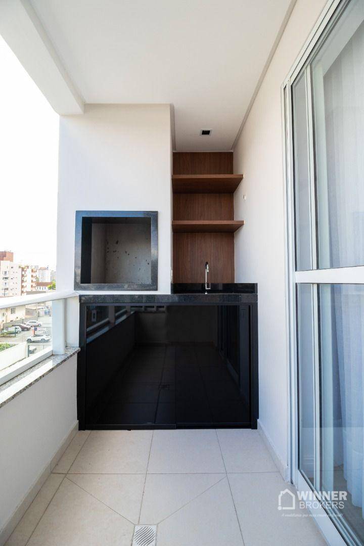 Apartamento à venda com 3 quartos, 95m² - Foto 8