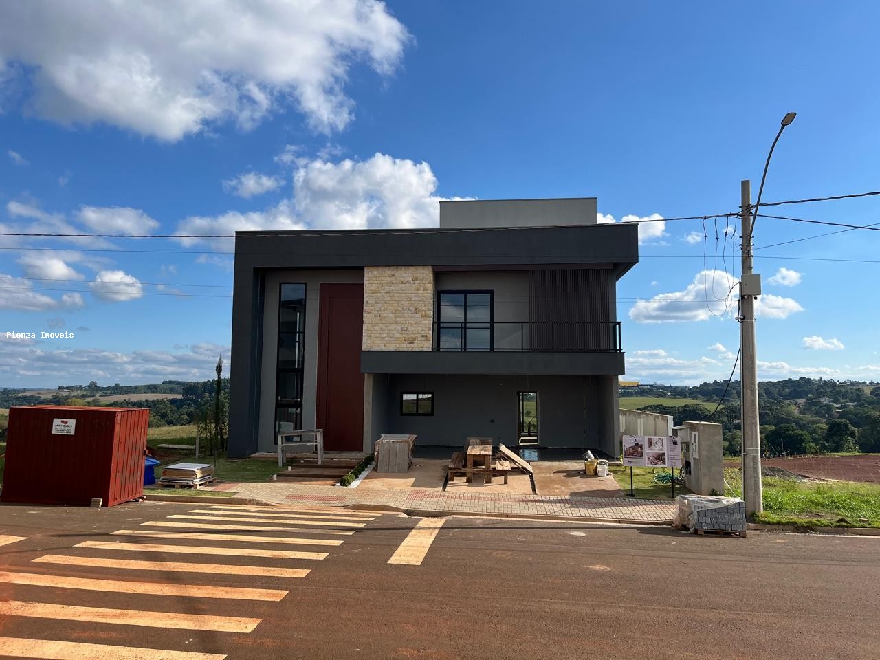 Casa à venda com 3 quartos, 316m² - Foto 12