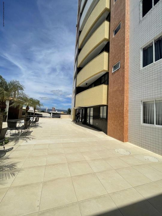 Apartamento para alugar com 3 quartos, 107m² - Foto 5