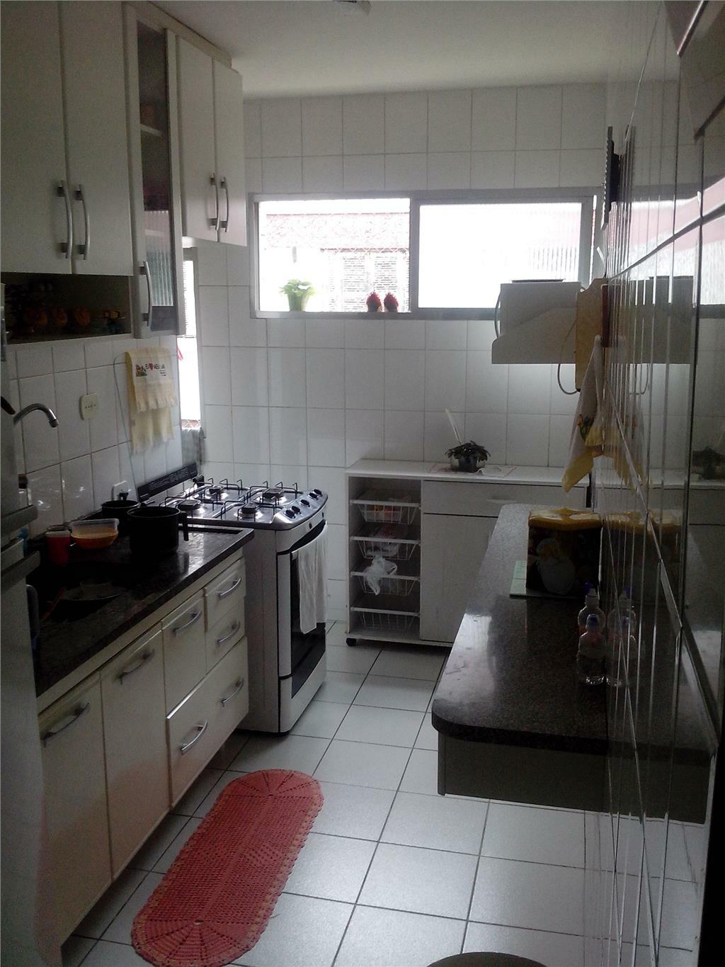 Apartamento à venda com 2 quartos, 72m² - Foto 3