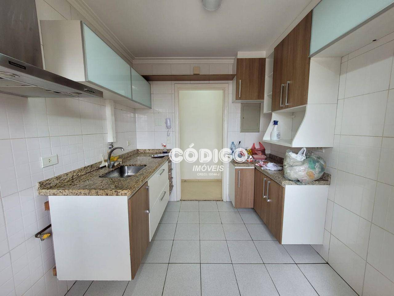 Apartamento à venda com 3 quartos, 97m² - Foto 7