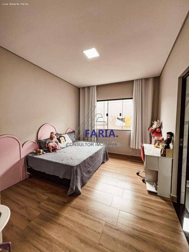 Casa de Condomínio à venda e aluguel com 3 quartos, 220m² - Foto 19