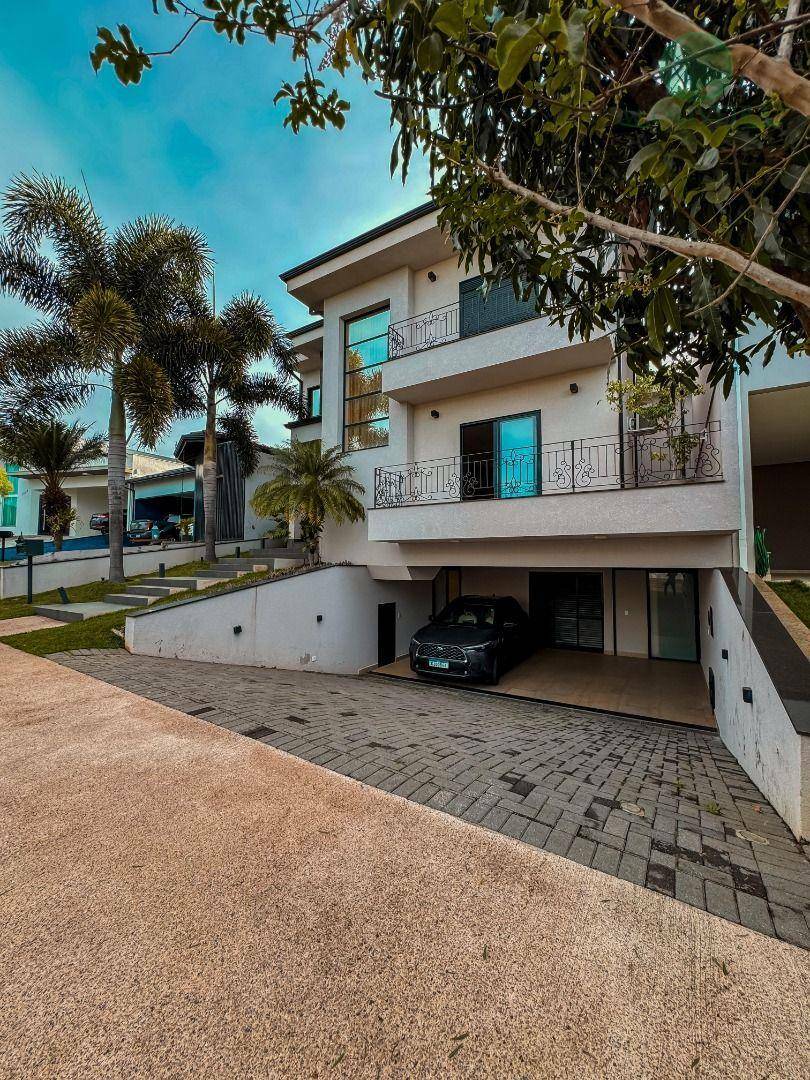 Casa à venda e aluguel com 3 quartos, 355m² - Foto 3