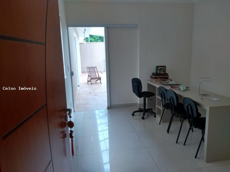 Casa de Condomínio à venda com 4 quartos, 480m² - Foto 22