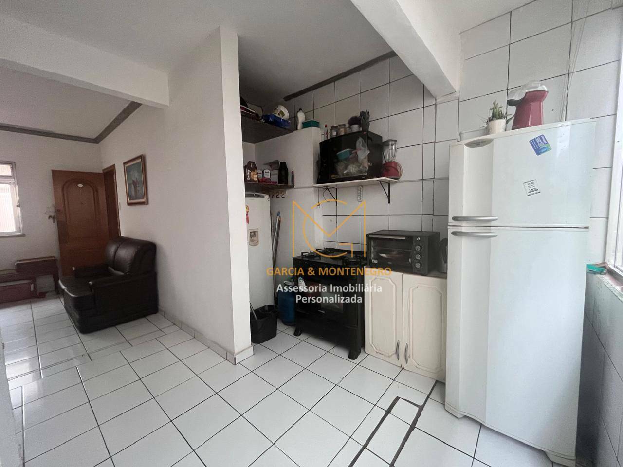 Apartamento à venda com 2 quartos, 75m² - Foto 10