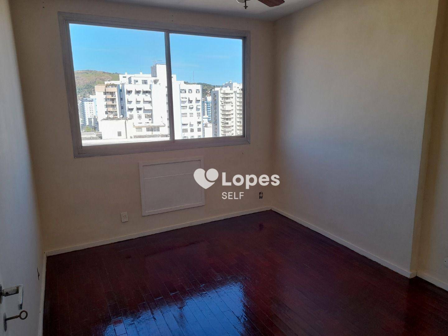 Apartamento à venda com 1 quarto, 60m² - Foto 3