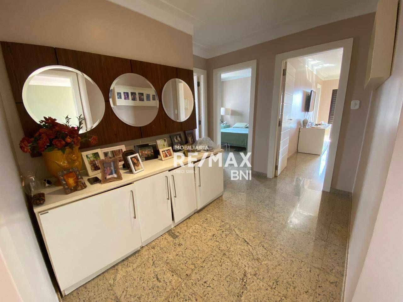 Apartamento à venda com 4 quartos, 340m² - Foto 10