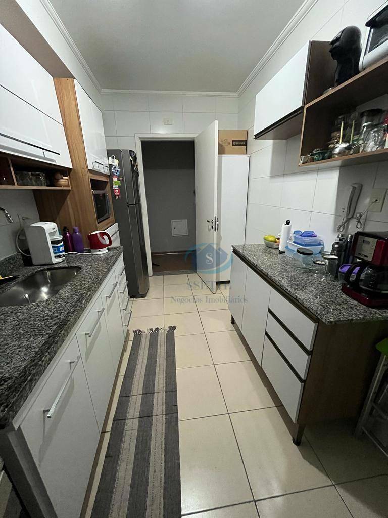 Apartamento à venda com 2 quartos, 69m² - Foto 14