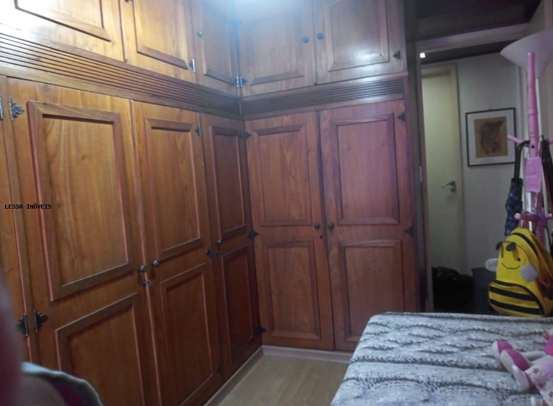 Apartamento à venda com 2 quartos, 52m² - Foto 12