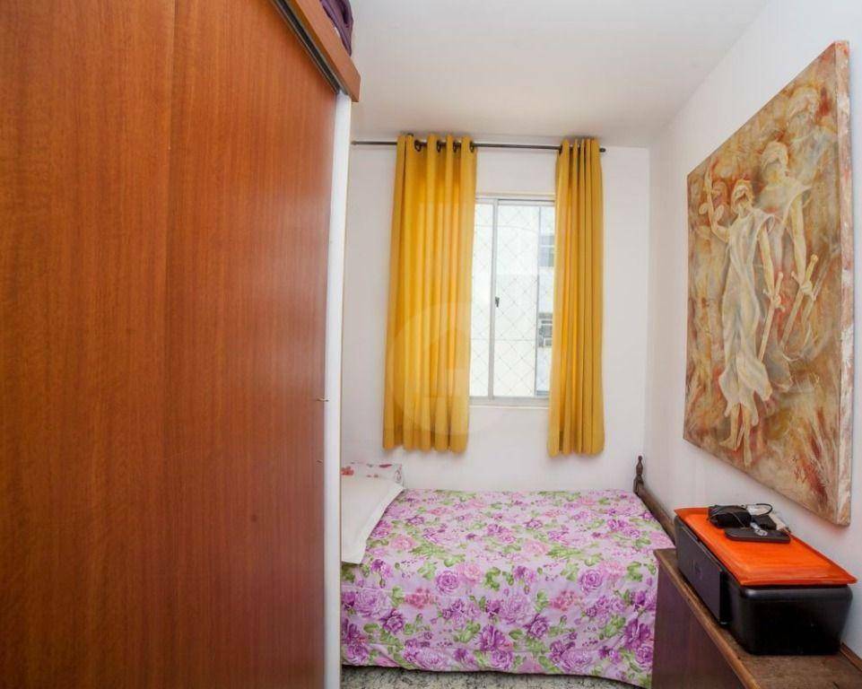 Cobertura à venda com 4 quartos, 180m² - Foto 4