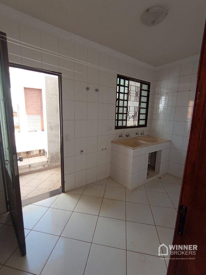 Sobrado à venda com 4 quartos, 340m² - Foto 23