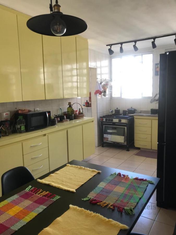 Apartamento à venda com 3 quartos, 180m² - Foto 13