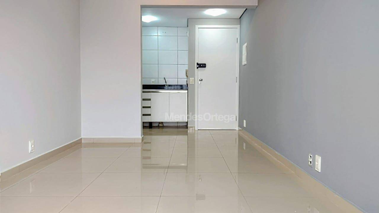 Apartamento para alugar com 2 quartos, 50m² - Foto 3