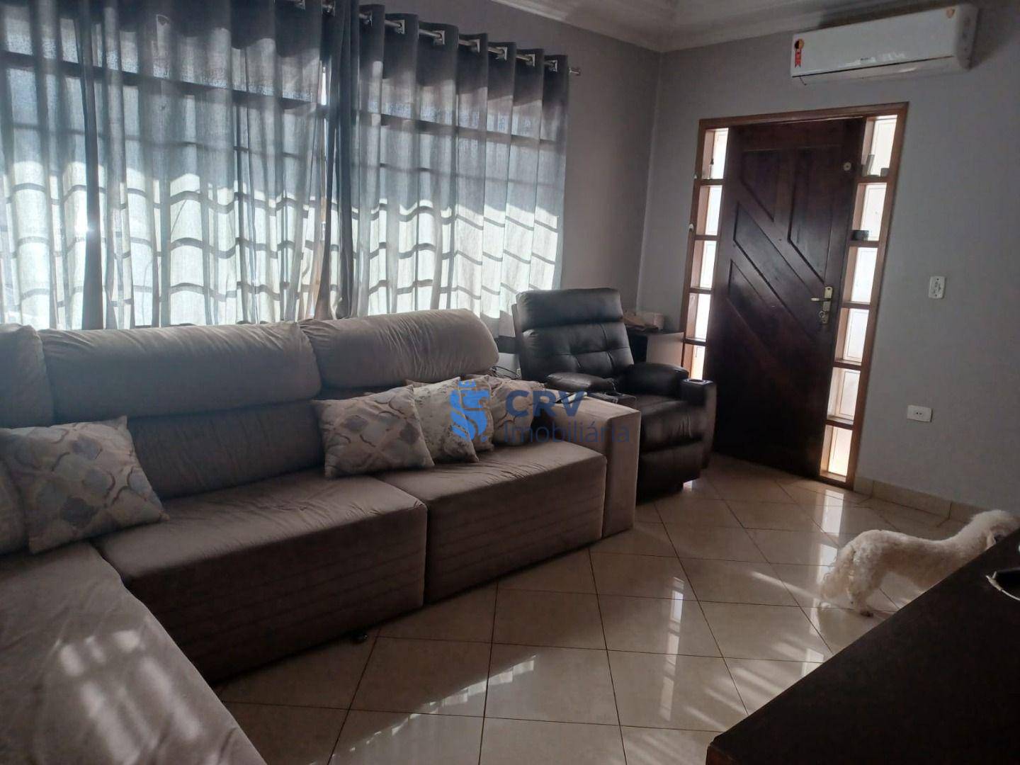 Casa à venda com 3 quartos, 81m² - Foto 2