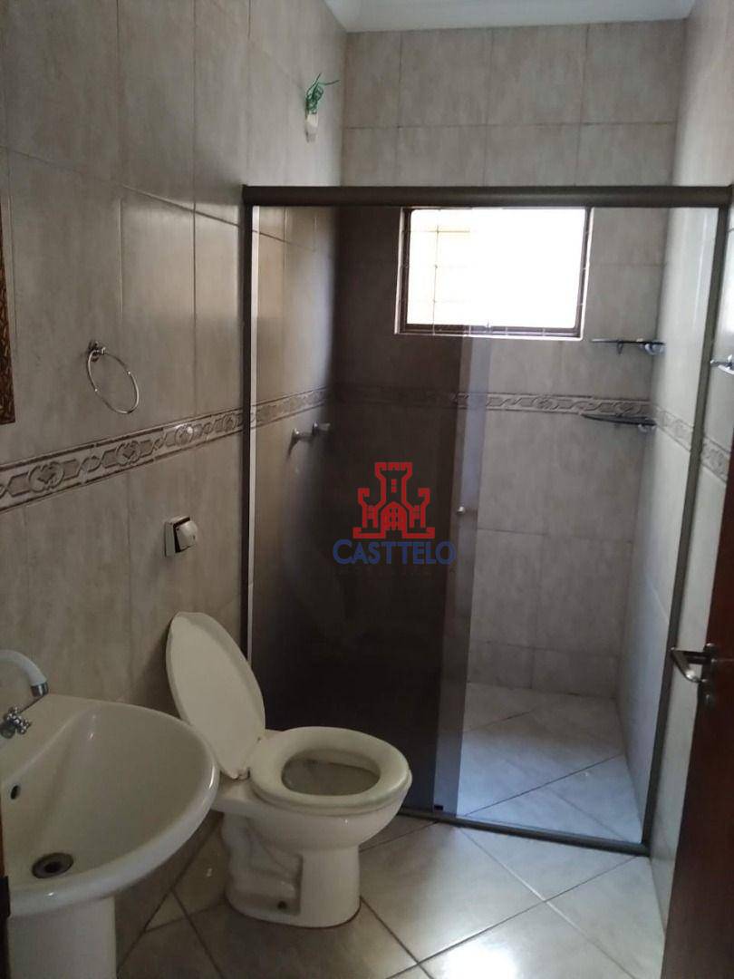 Casa à venda com 3 quartos, 250M2 - Foto 12