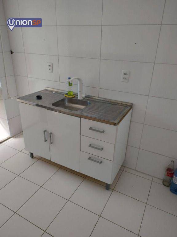 Apartamento à venda com 2 quartos, 40m² - Foto 13