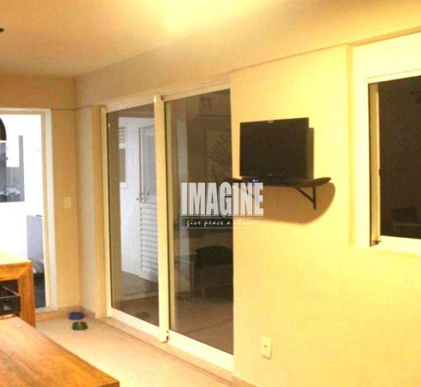 Apartamento à venda com 3 quartos, 121m² - Foto 11