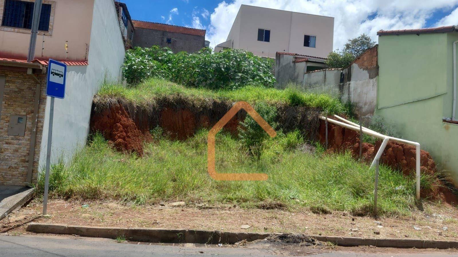 Terreno, 240 m² - Foto 1