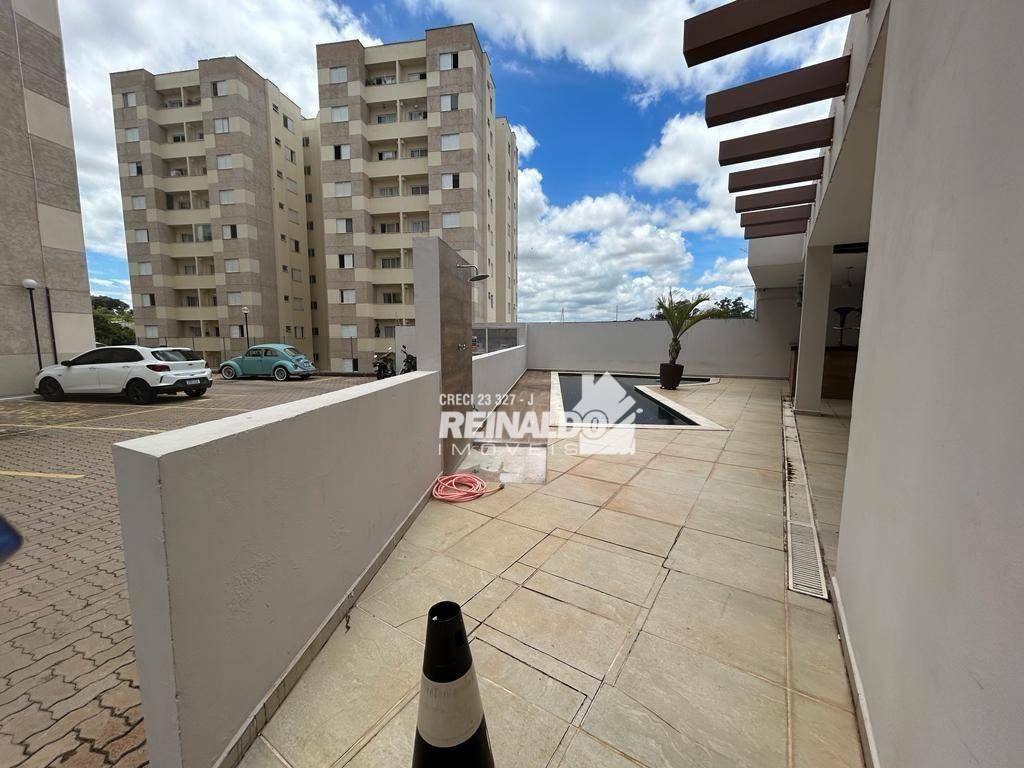 Apartamento à venda com 2 quartos, 53m² - Foto 2