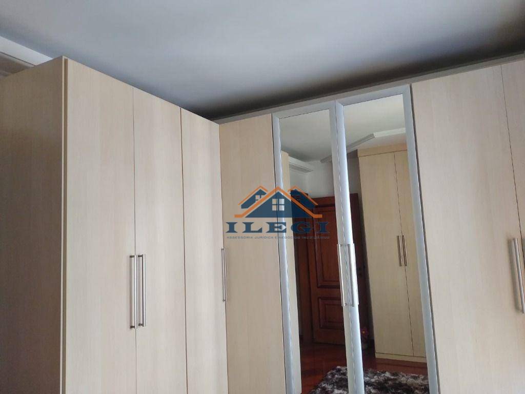 Apartamento à venda com 4 quartos, 188m² - Foto 18