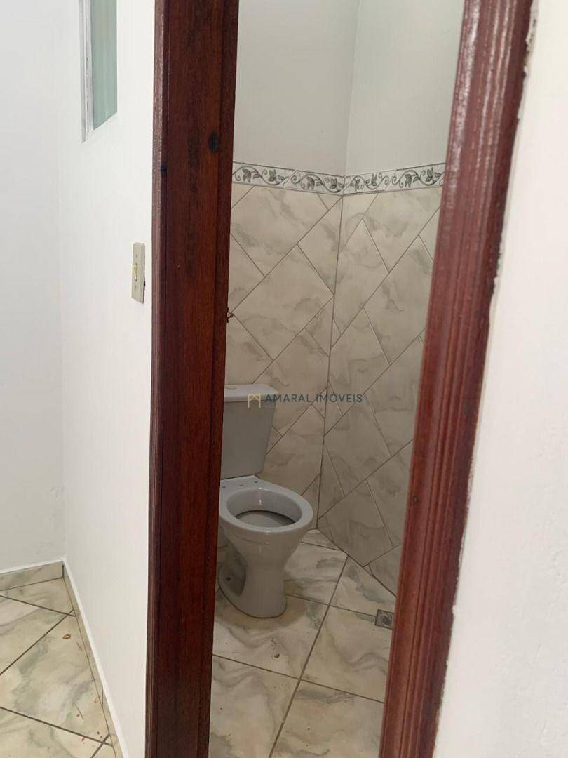 Casa para alugar com 2 quartos, 148m² - Foto 20