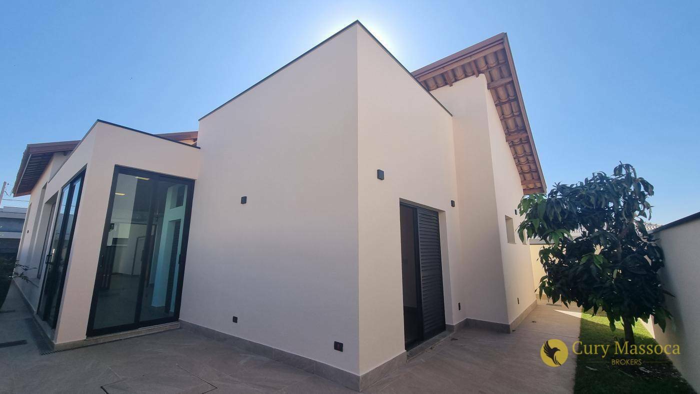 Casa de Condomínio à venda com 3 quartos, 205m² - Foto 3