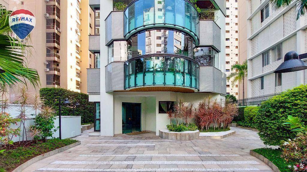 Apartamento à venda com 3 quartos, 187m² - Foto 43