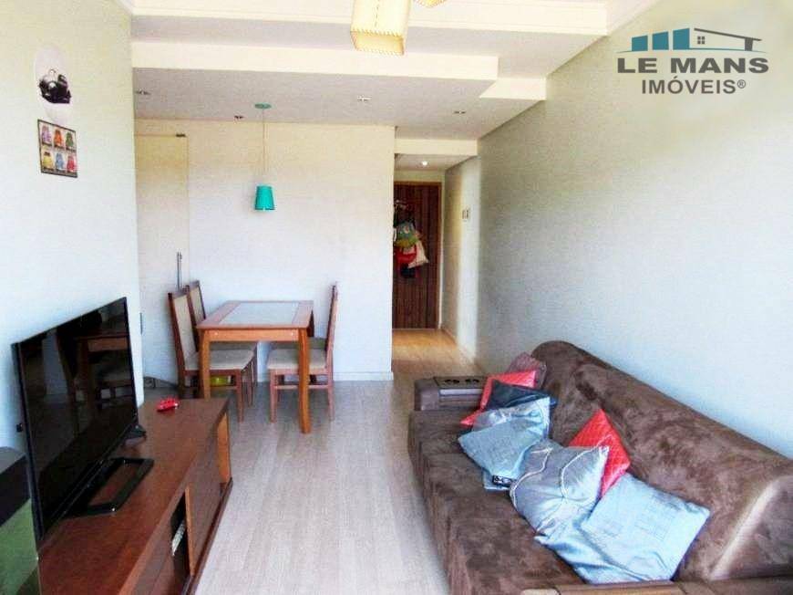 Apartamento à venda com 3 quartos, 73m² - Foto 3