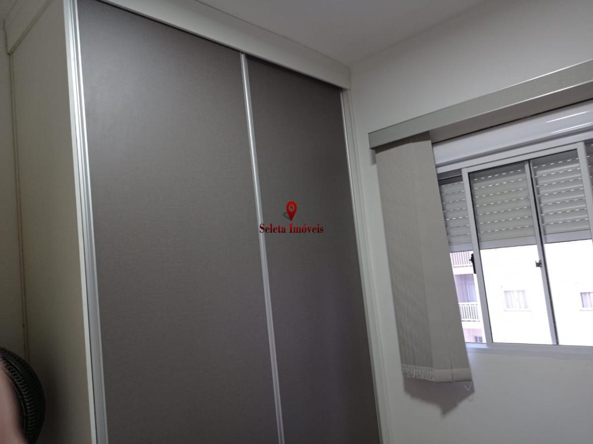 Apartamento à venda com 2 quartos, 49m² - Foto 12