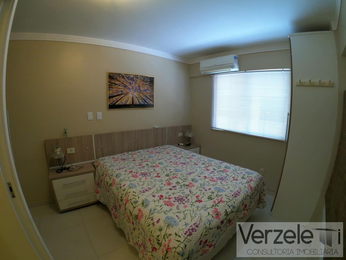 Apartamento para alugar com 3 quartos, 143m² - Foto 26