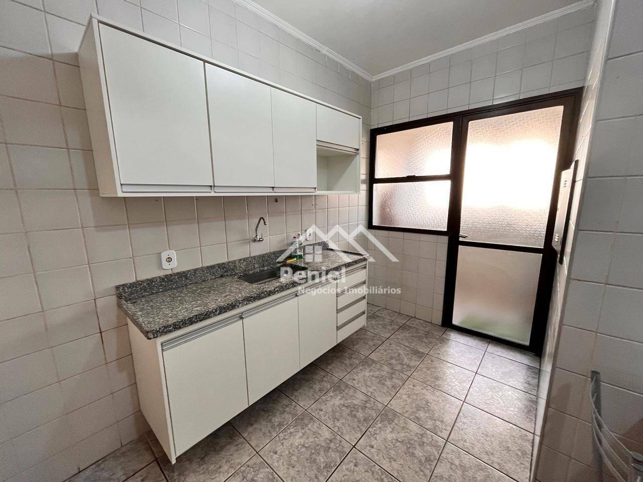 Apartamento à venda com 3 quartos, 105m² - Foto 14