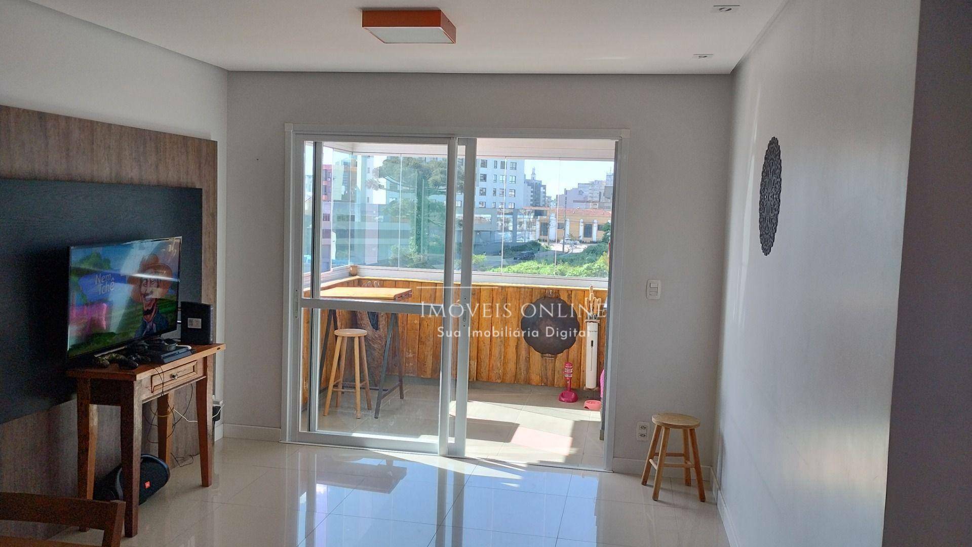 Apartamento à venda com 3 quartos, 94m² - Foto 2