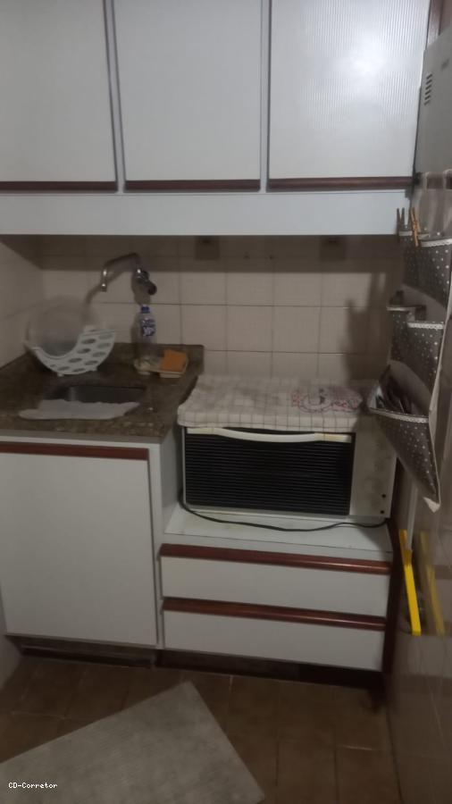 Apartamento à venda com 1 quarto, 40m² - Foto 14