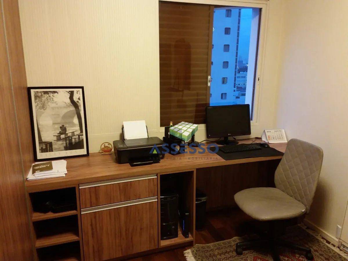 Apartamento à venda com 3 quartos, 165m² - Foto 27