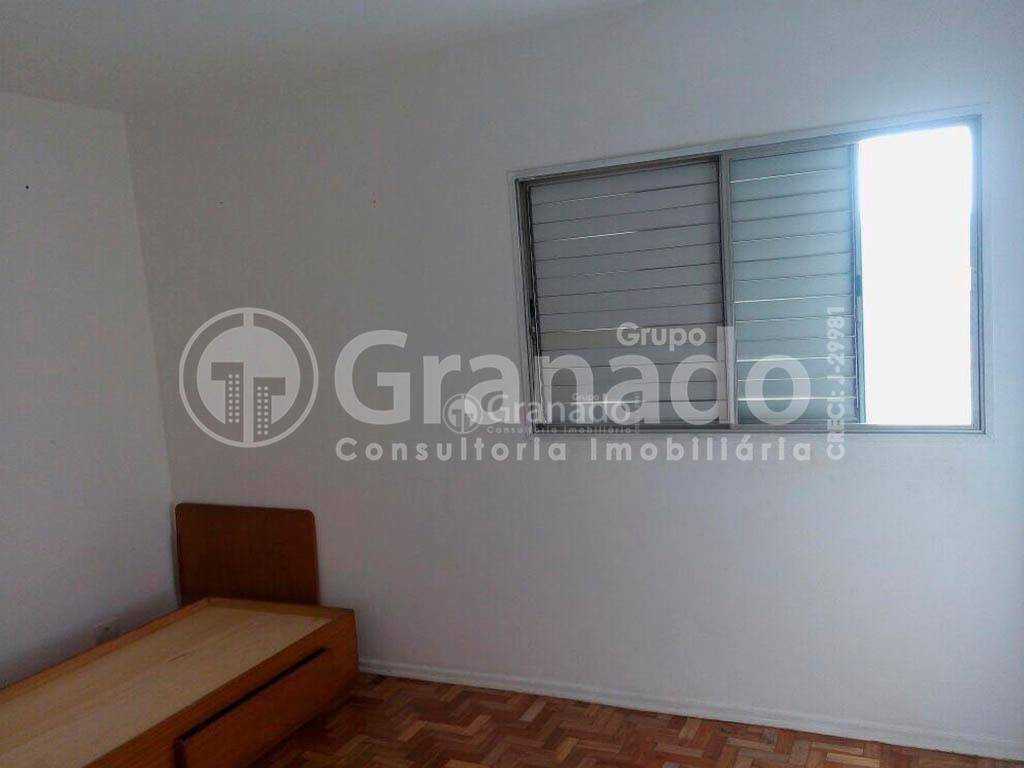 Apartamento à venda com 2 quartos, 67m² - Foto 13